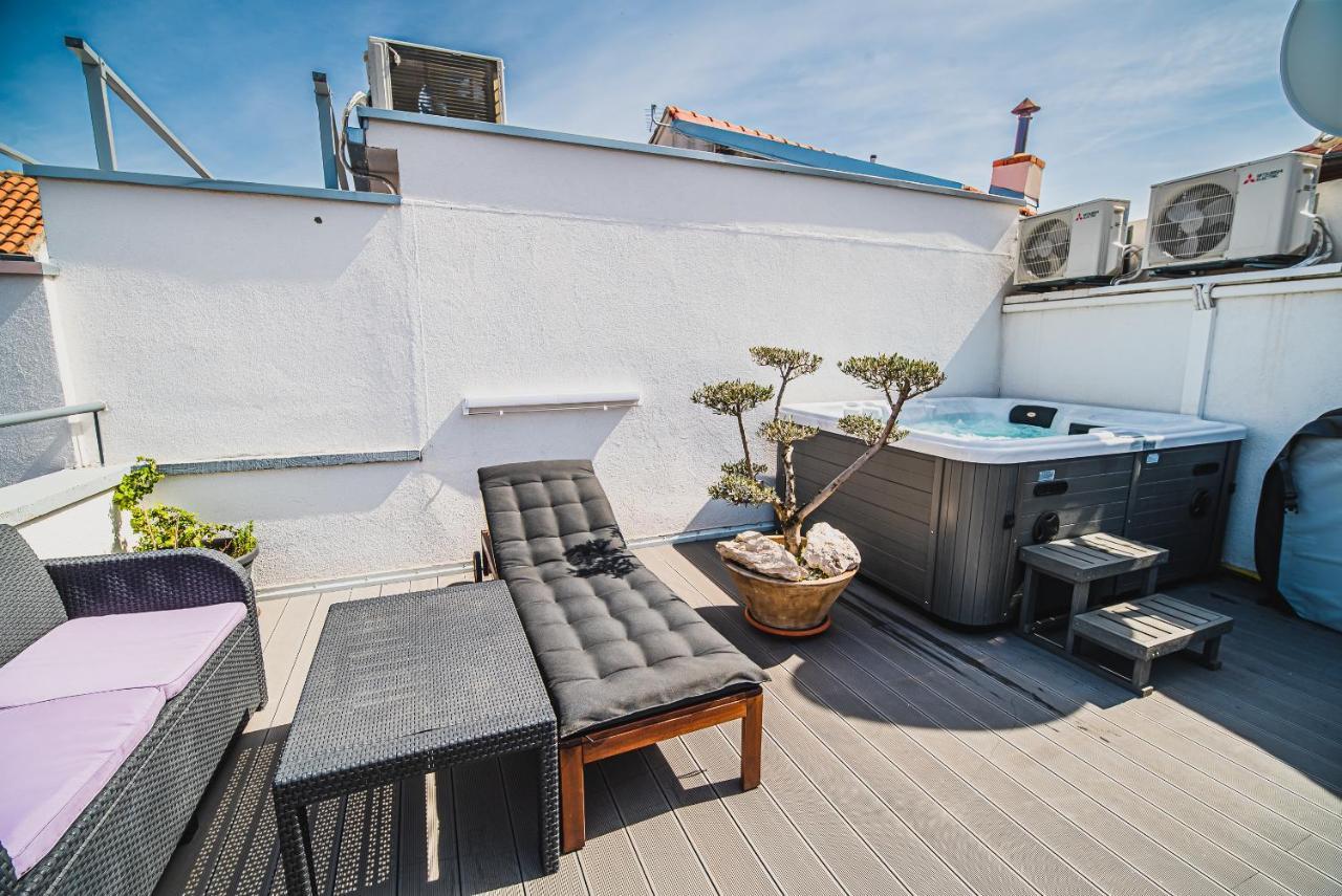 Downtown Luxury Apartments With Hot Tub Vodice Exterior foto