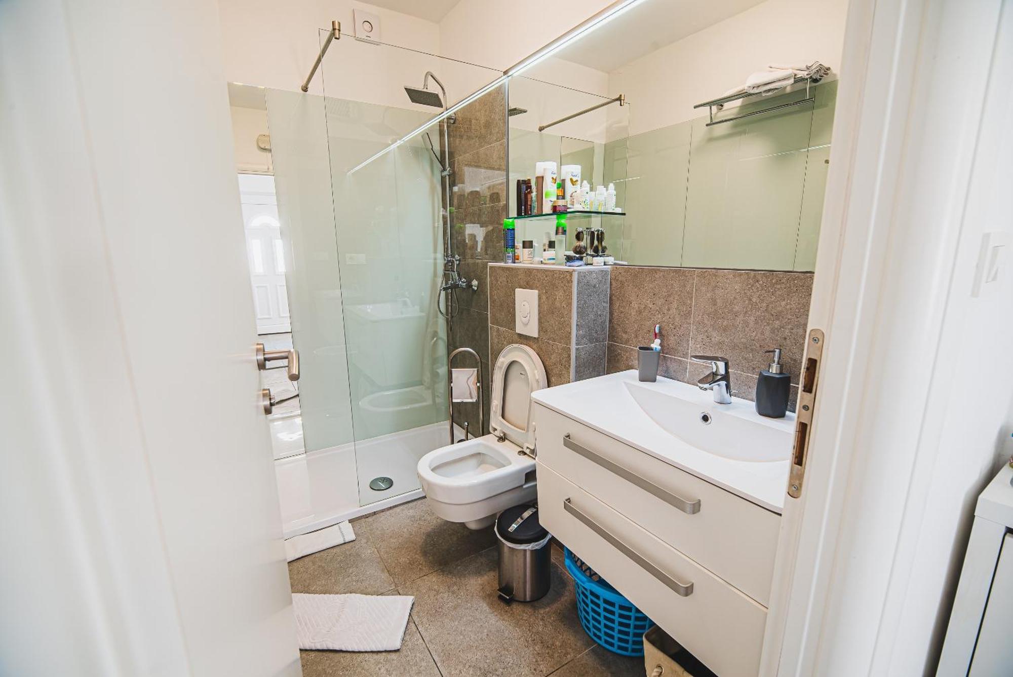Downtown Luxury Apartments With Hot Tub Vodice Quarto foto