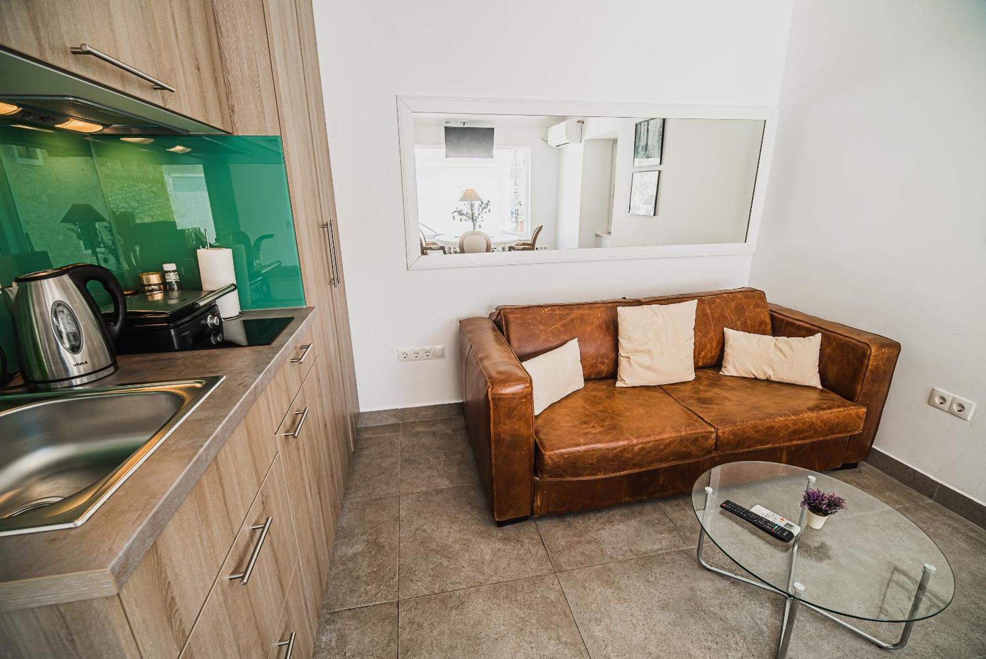 Downtown Luxury Apartments With Hot Tub Vodice Quarto foto
